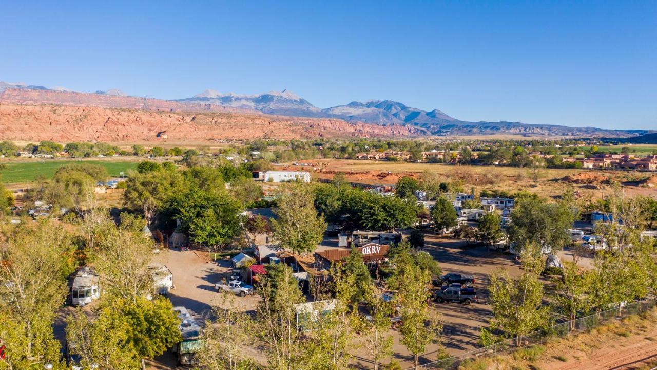 モアブOutdoor Glamping Jayco Rv Ok35アパートメント エクステリア 写真